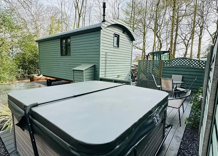 Southfield Shepards Huts
